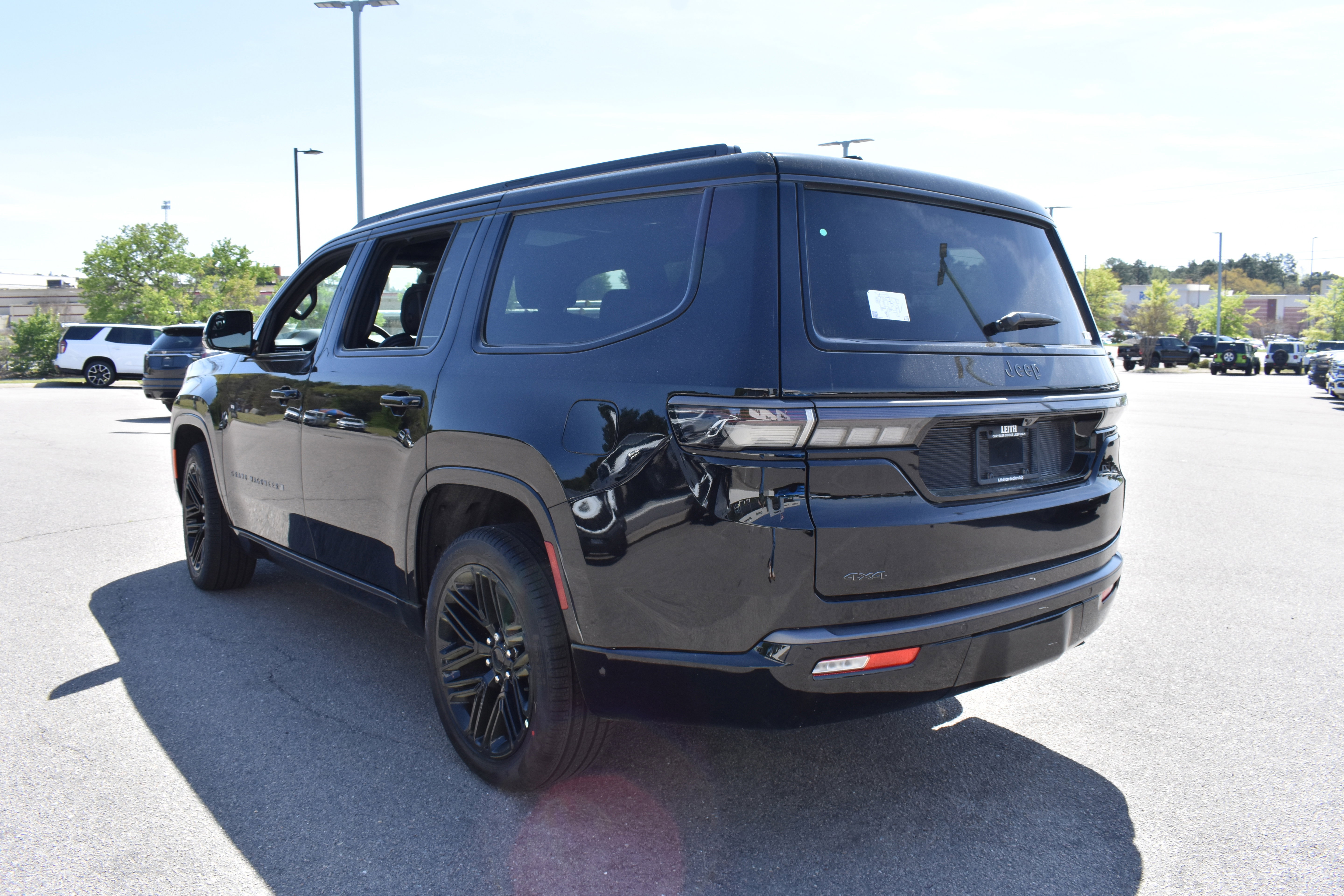 New 2026 Jeep Grand Wagoneer Limited image 7
