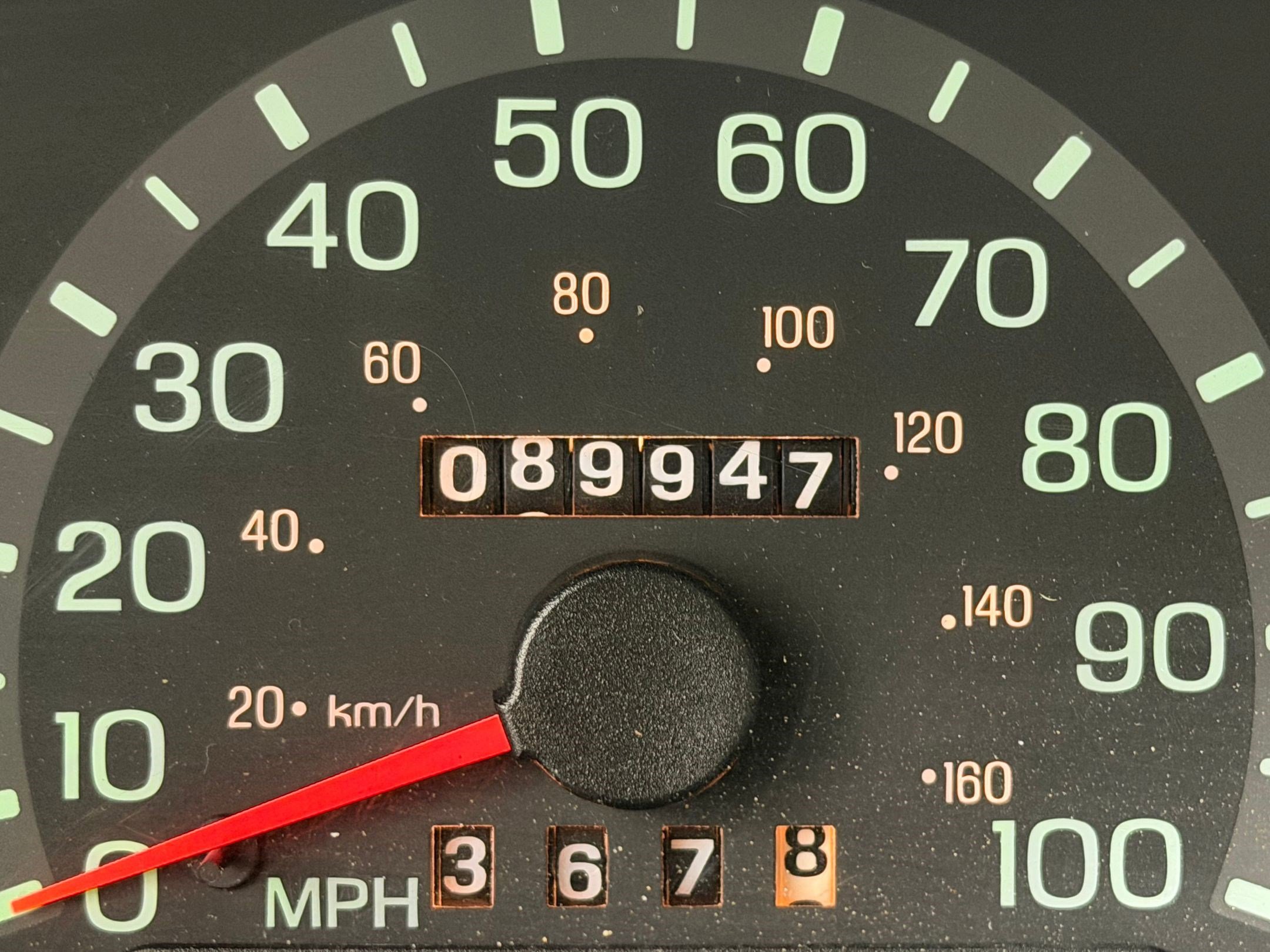 Used 2001 Ford E-350 and Econoline 350 Club Wagon image 16