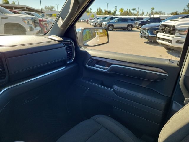 Certified 2025 Chevrolet Silverado 1500 LT image 5