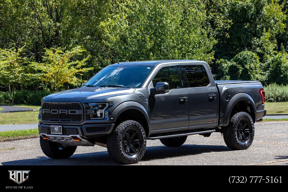 Used 2018 Ford F150 Raptor w/ Equipment Group 802A Luxury AWD/4WD image 1