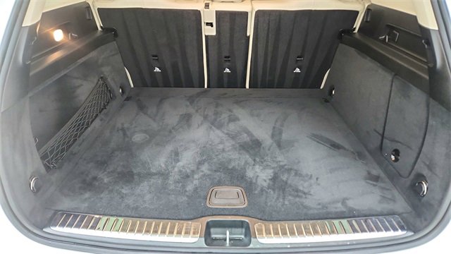 Used 2025 Mercedes-Benz GLE 350 4MATIC w/ AMG Line Exterior image 15