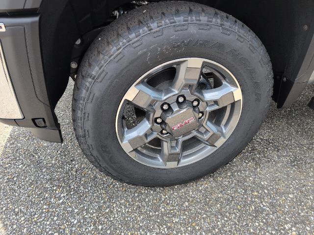 New 2025 GMC Sierra 2500 SLT w/ SLT Premium Package image 3