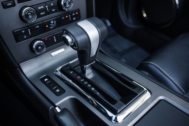 Used 2010 Ford Mustang GT Premium image 10