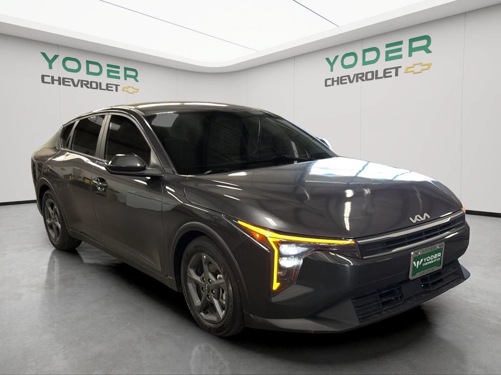 Used 2026 Kia K4 FWD image 2