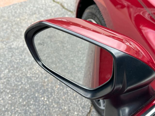 Used 2018 Toyota Camry XSE image 15