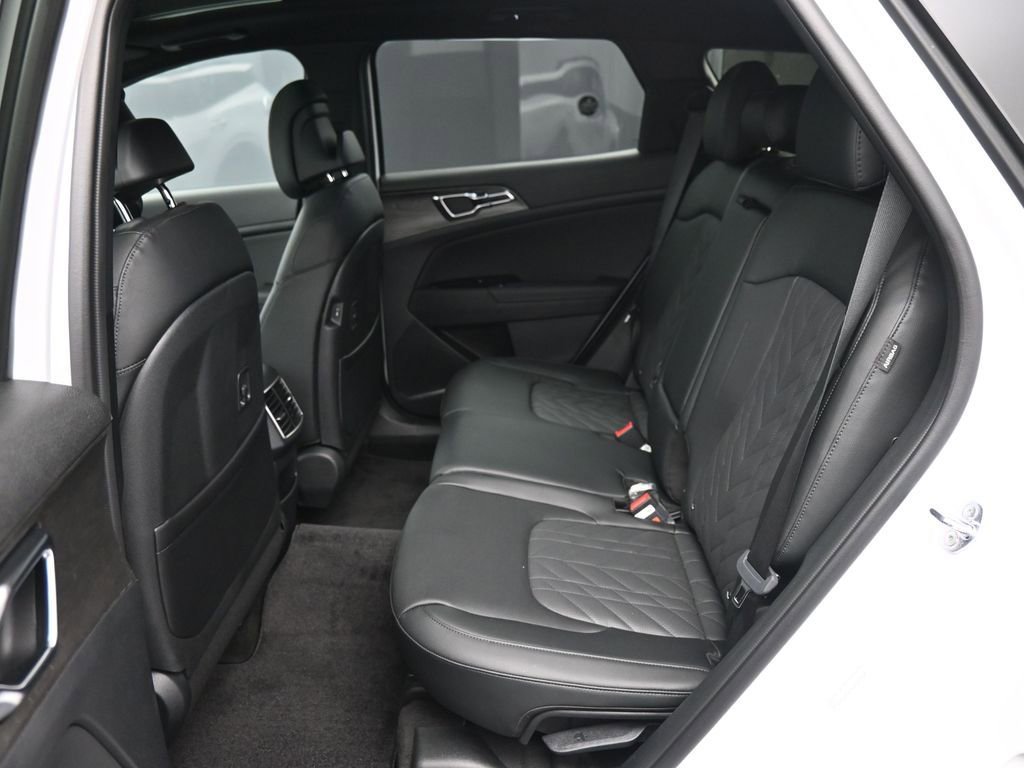 Certified 2025 Kia Sportage X-Pro Prestige image 21
