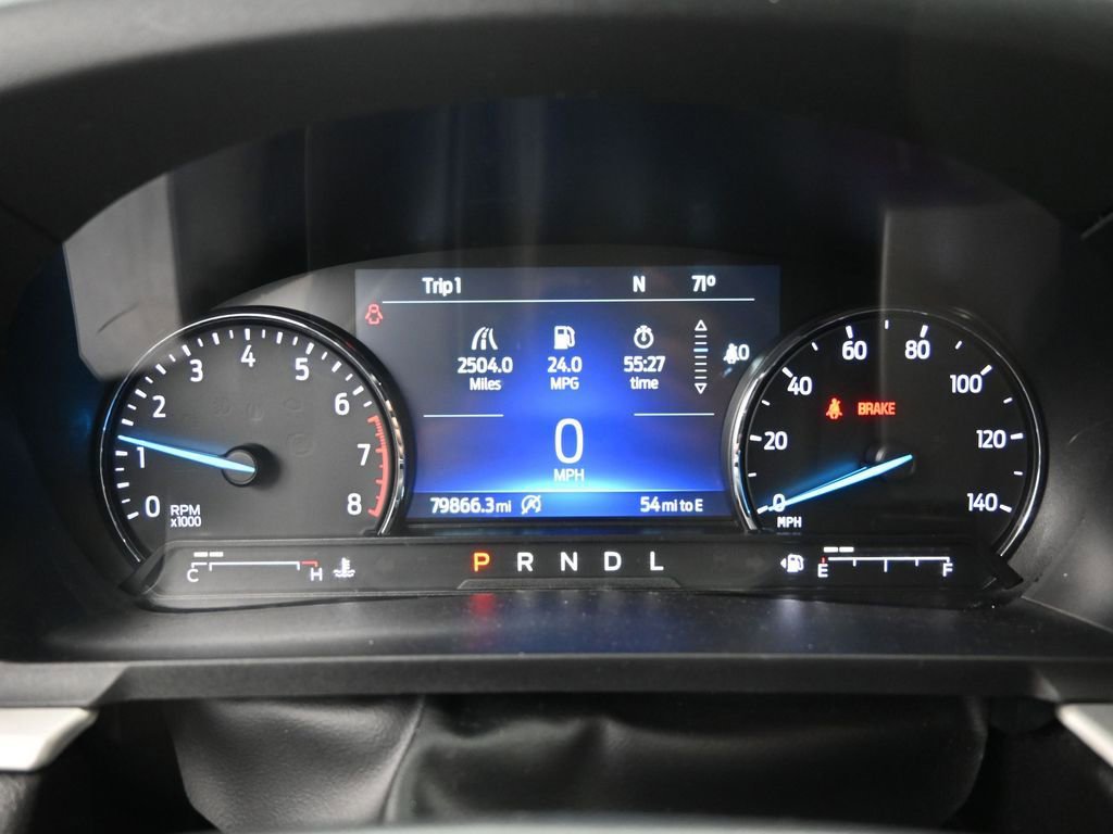 Used 2021 Ford Explorer XLT image 11