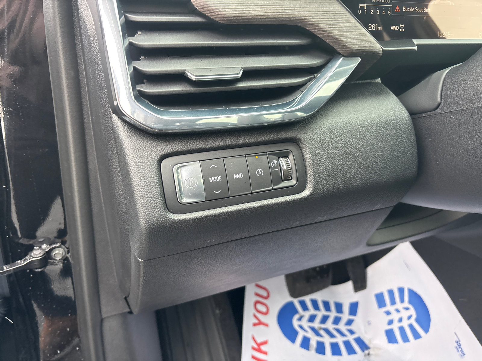 Used 2025 GMC Acadia Denali w/ Super Cruise Package image 14