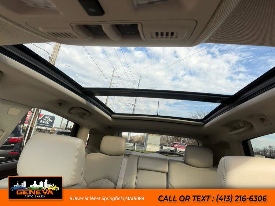Used 2016 Cadillac SRX Luxury w/ Driver Awareness Package image 22