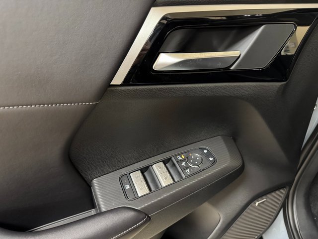 New 2025 Mitsubishi Outlander AWD image 7