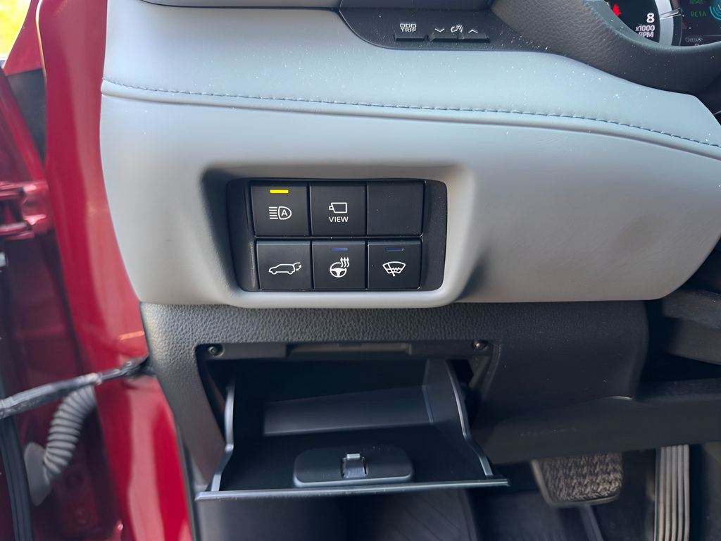 Used 2020 Toyota Highlander Limited AWD/4WD image 16