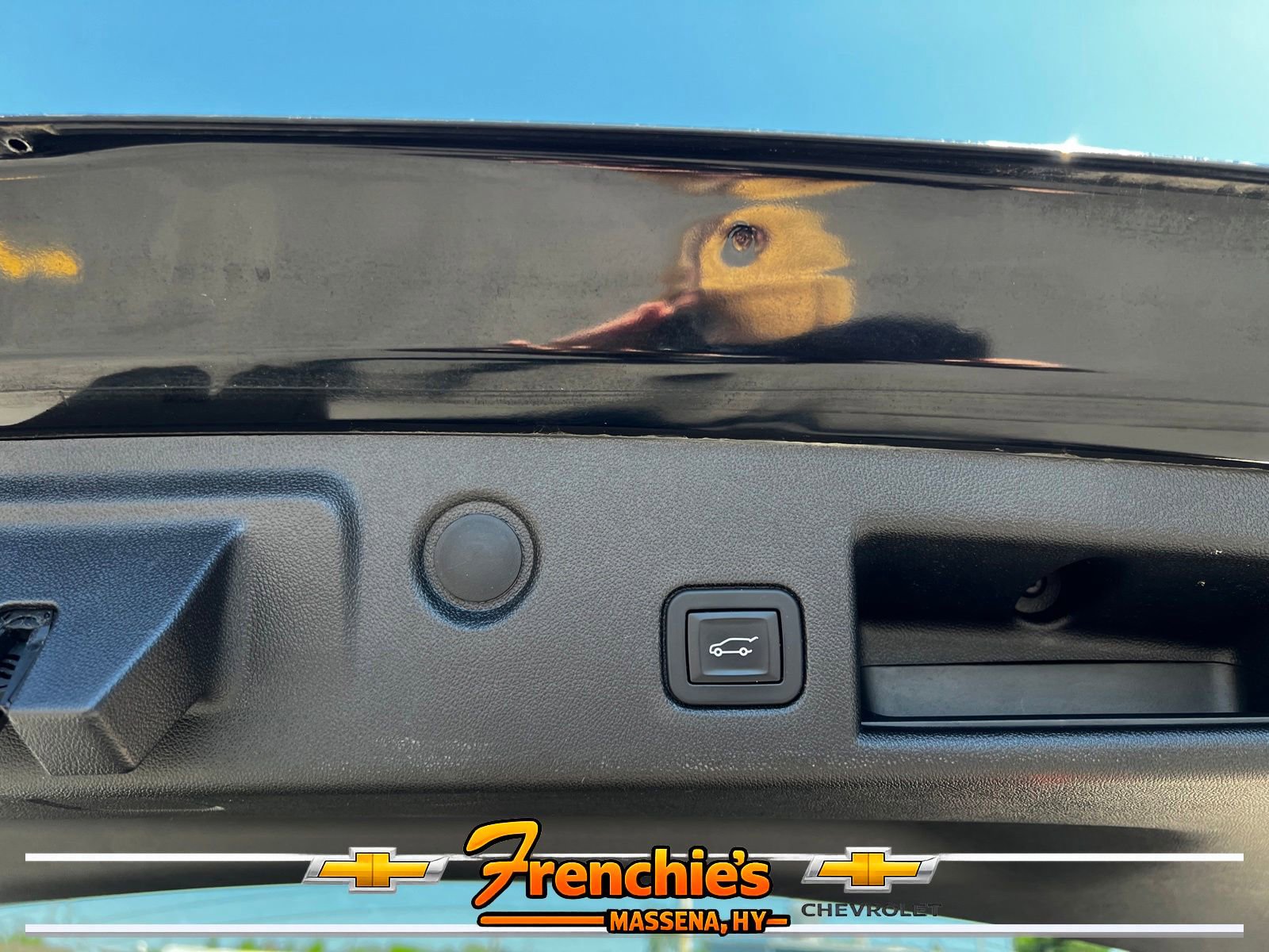 Used 2018 Chevrolet Equinox LT AWD/4WD image 6