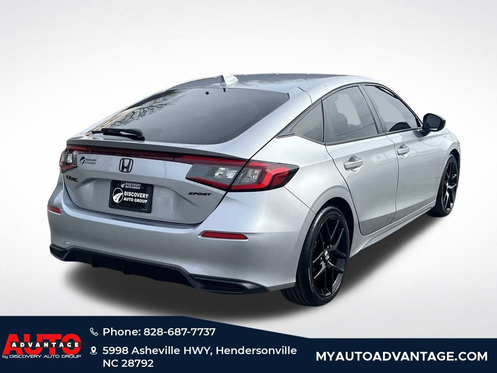 Used 2023 Honda Civic Sport image 3