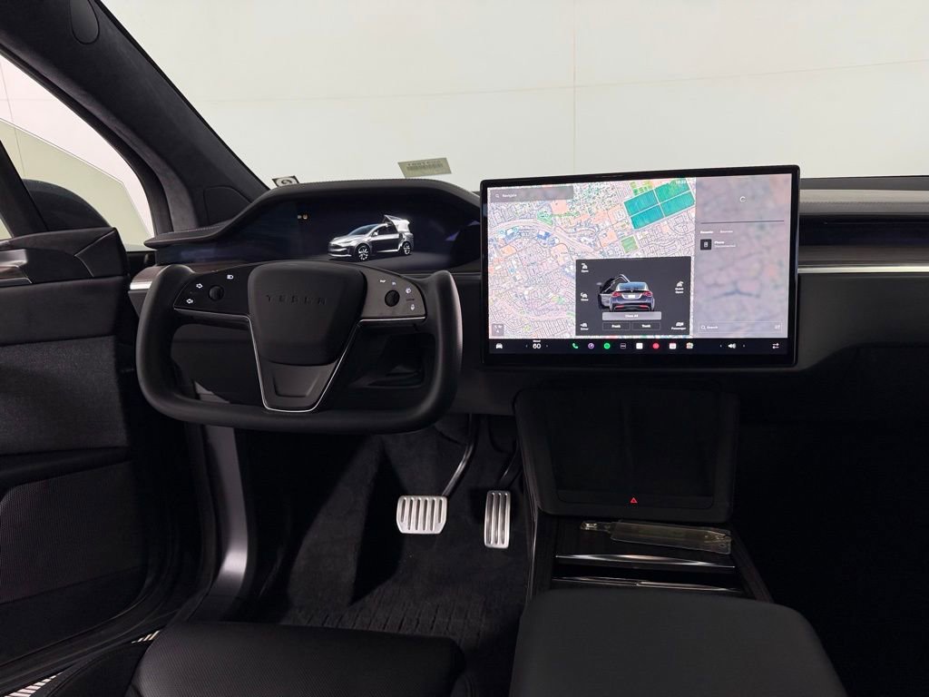 Used 2023 Tesla Model X image 15