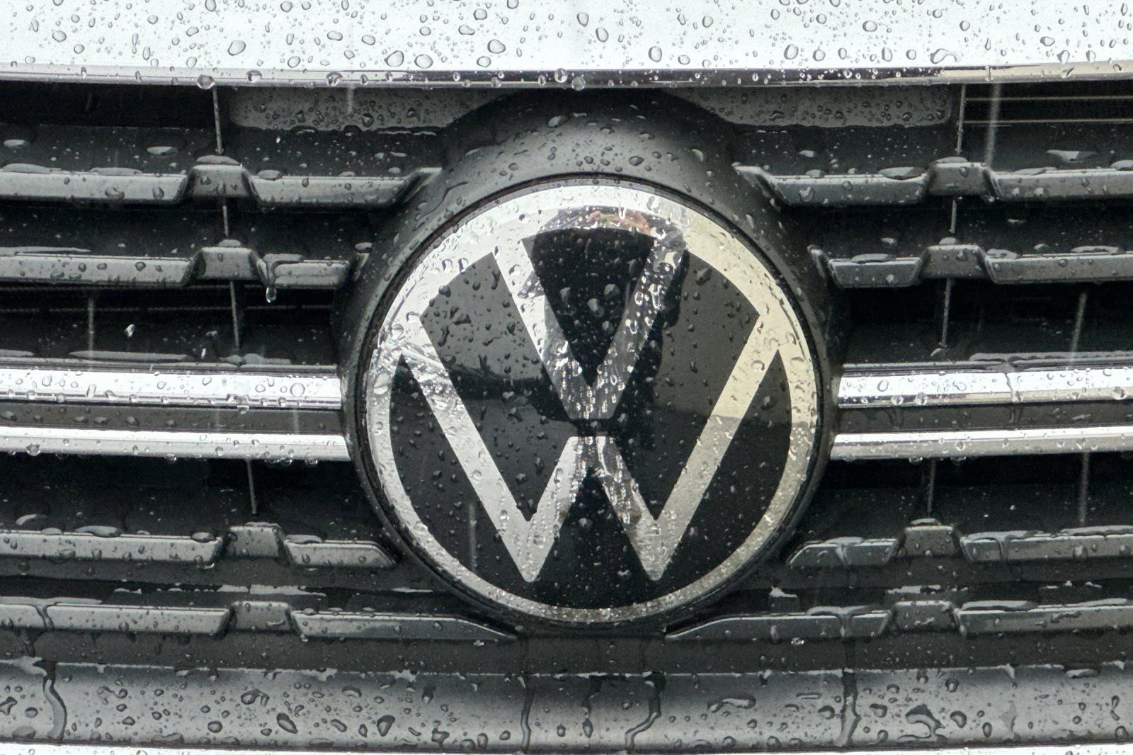 Used 2023 Volkswagen Jetta S image 35