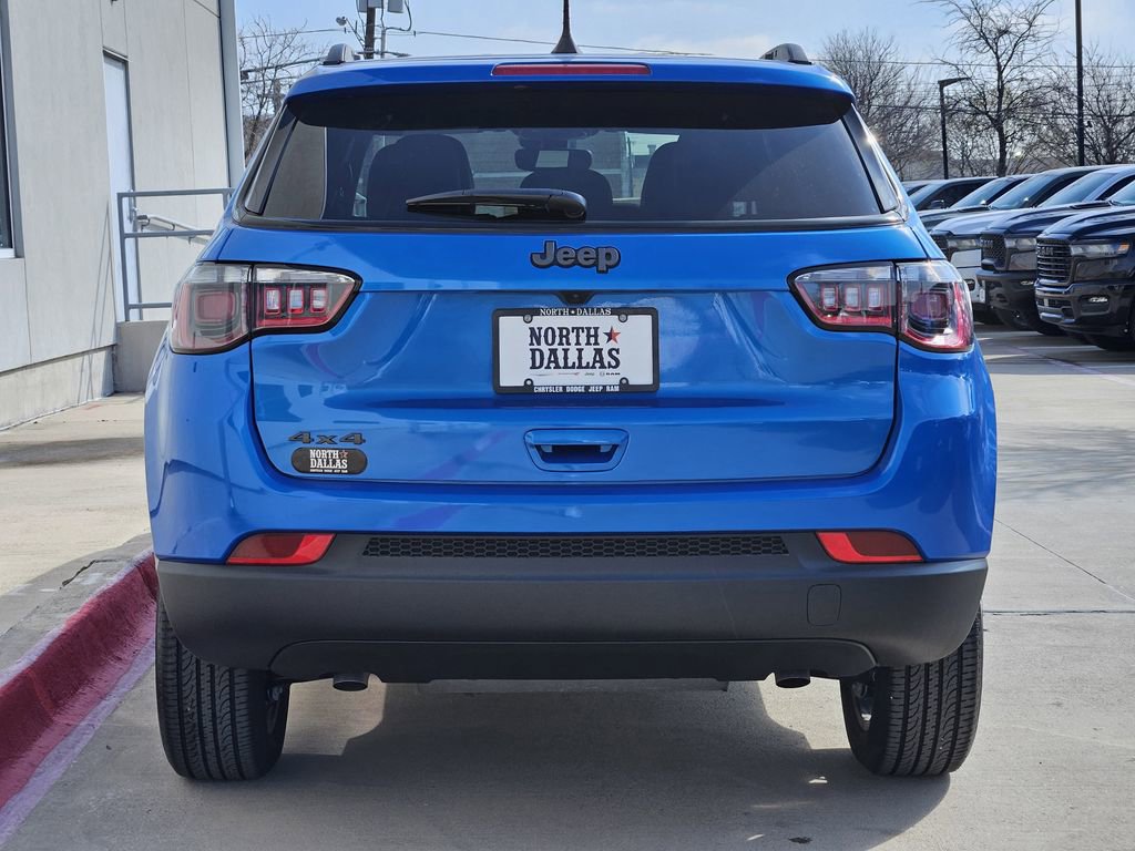 New 2026 Jeep Compass Latitude image 4