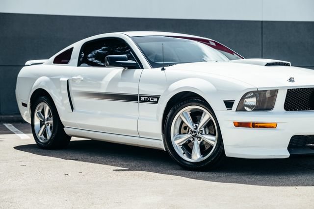 Used 2007 Ford Mustang GT Premium RWD image 36