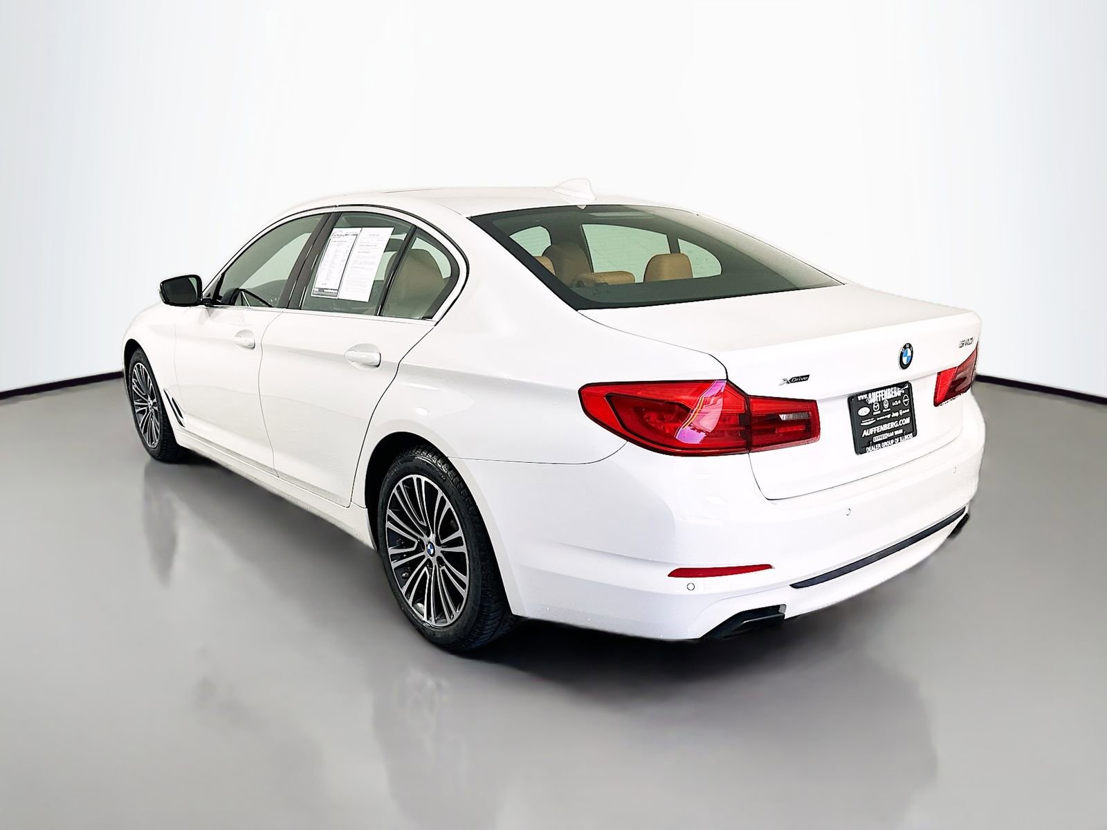 Used 2019 BMW 540i xDrive w/ Convenience Package AWD/4WD image 5