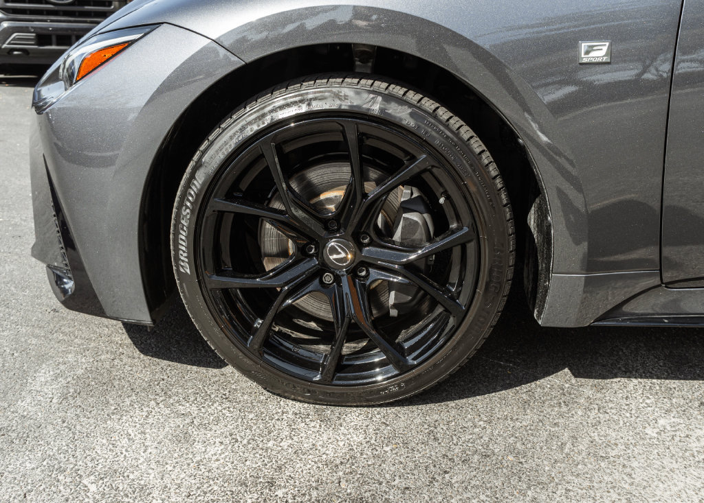 Used 2025 Lexus IS 350 F Sport AWD/4WD image 34