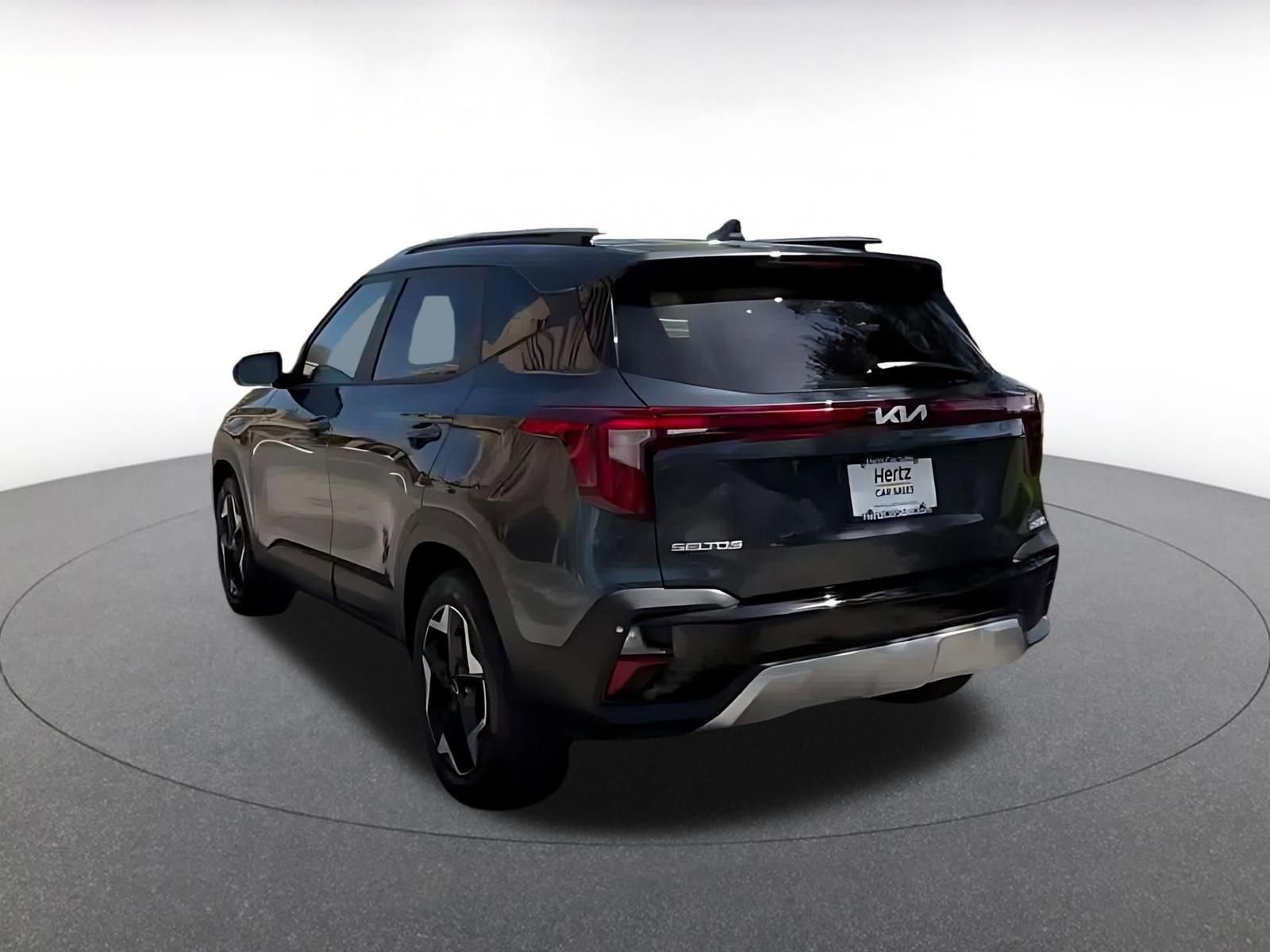 Used 2025 Kia Seltos S image 11
