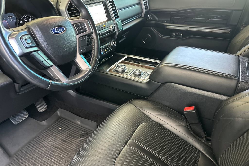 Used 2019 Ford Expedition Platinum AWD/4WD image 10