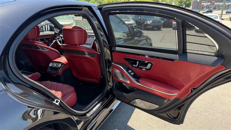 Used 2023 Mercedes-Benz S 580 4MATIC Sedan image 43