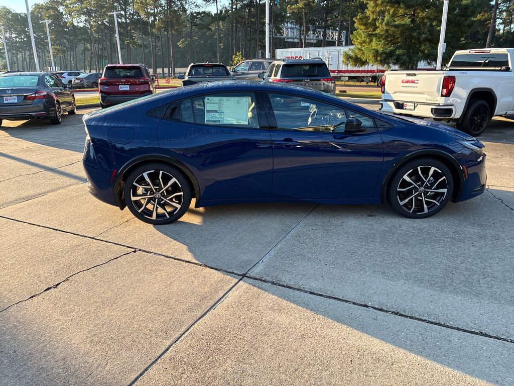 New 2026 Toyota Prius Plug-In Hybrid image 8