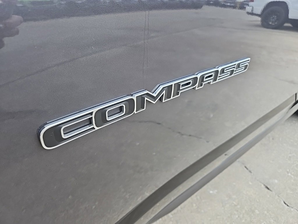 Used 2024 Jeep Compass Limited w/ Elite Group image 17