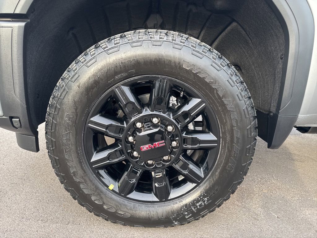 New 2026 GMC Sierra 2500 AT4 w/ AT4 Premium Plus Package image 33