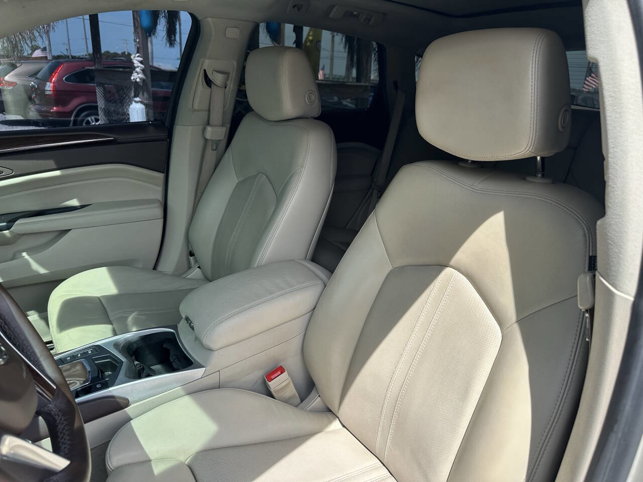 Used 2016 Cadillac SRX Luxury w/ Driver Awareness Package image 12