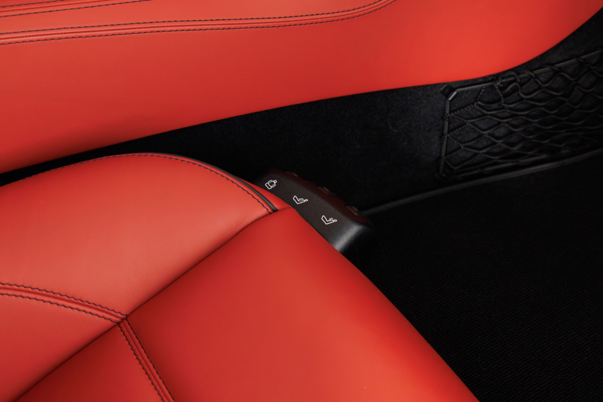 Used 2011 Mercedes-Benz SLS AMG Coupe image 43