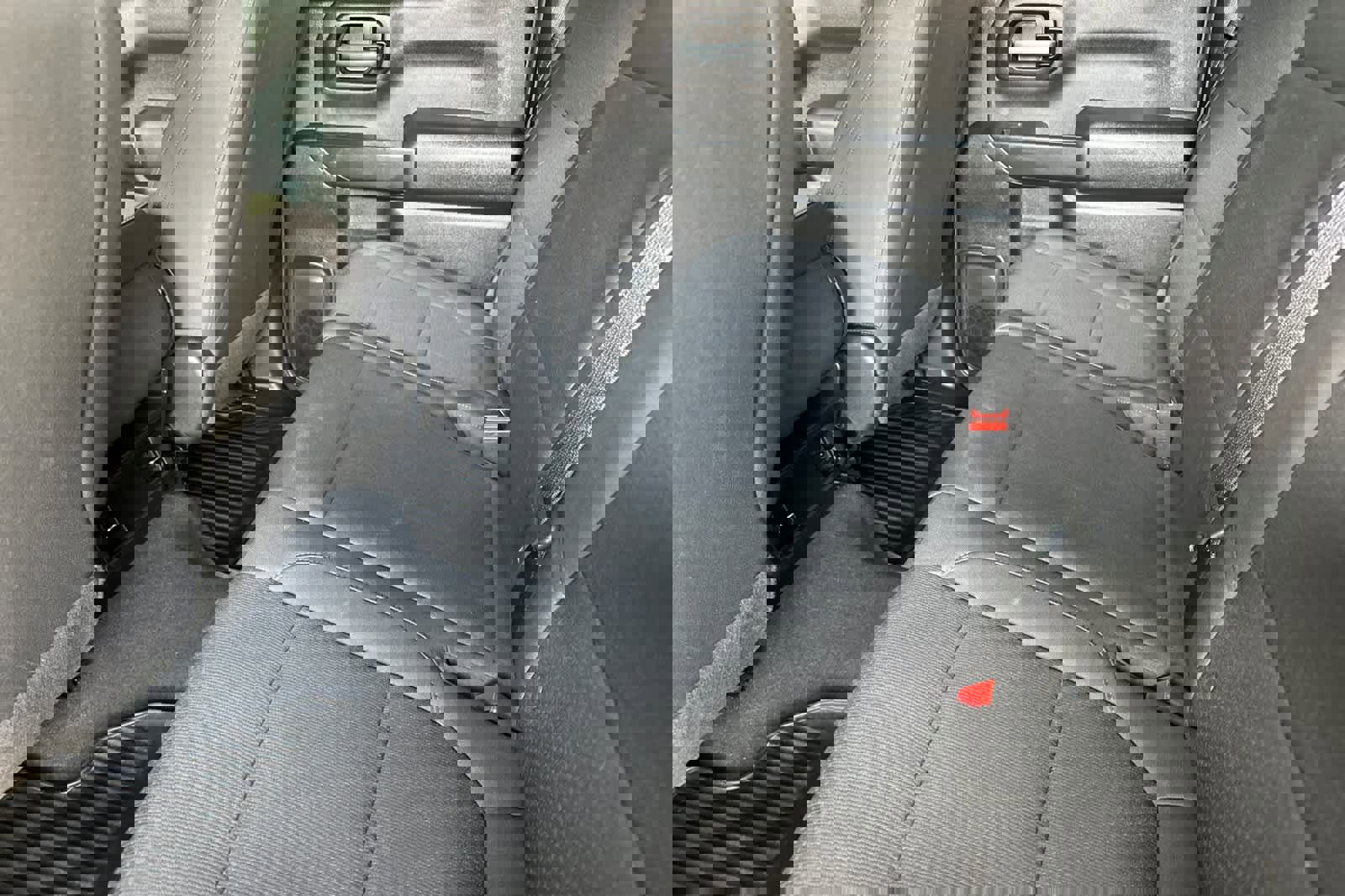 Used 2022 Chevrolet Silverado 1500 Custom image 4