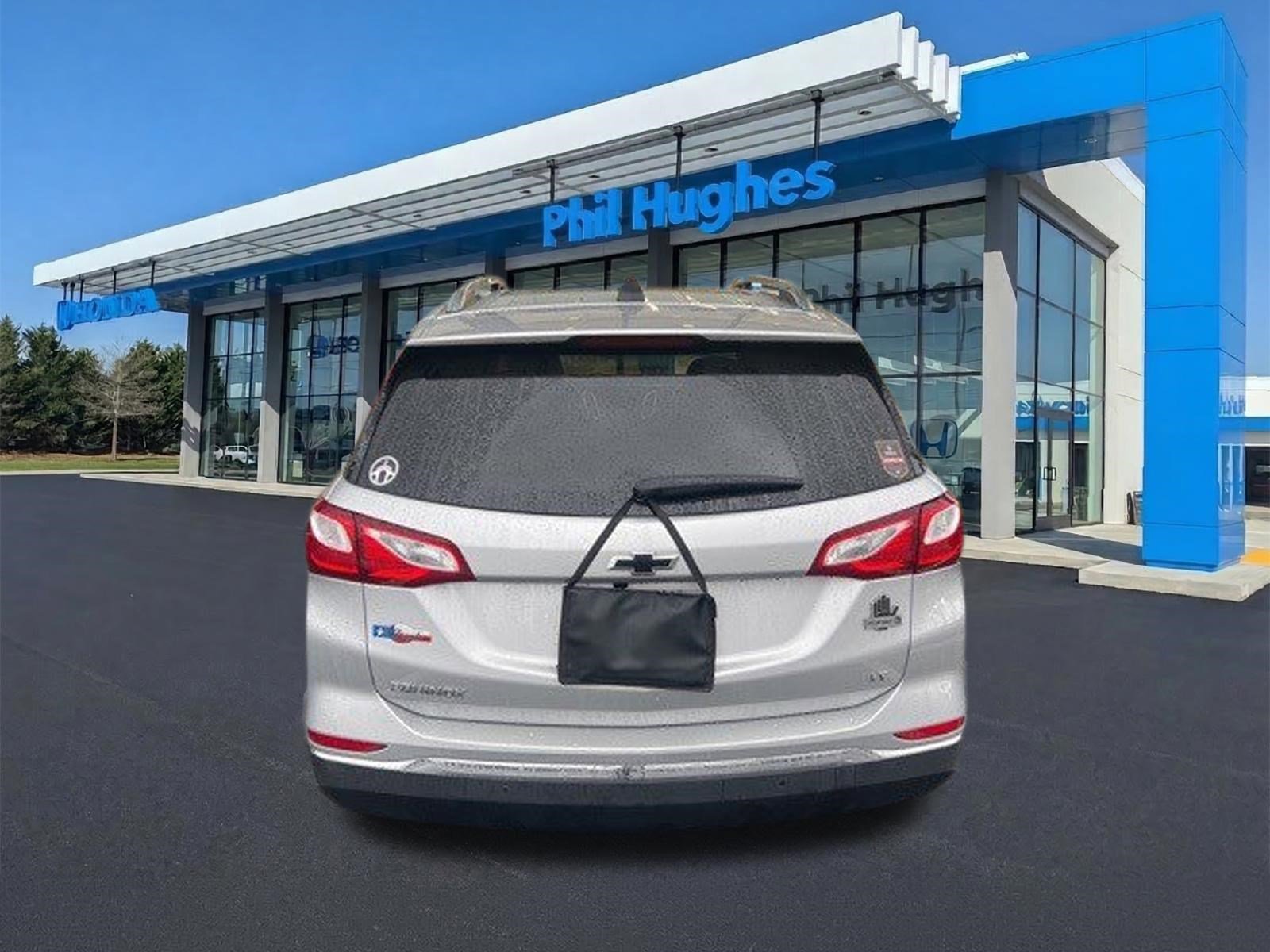 Used 2020 Chevrolet Equinox LT w/ Sport Edition image 11