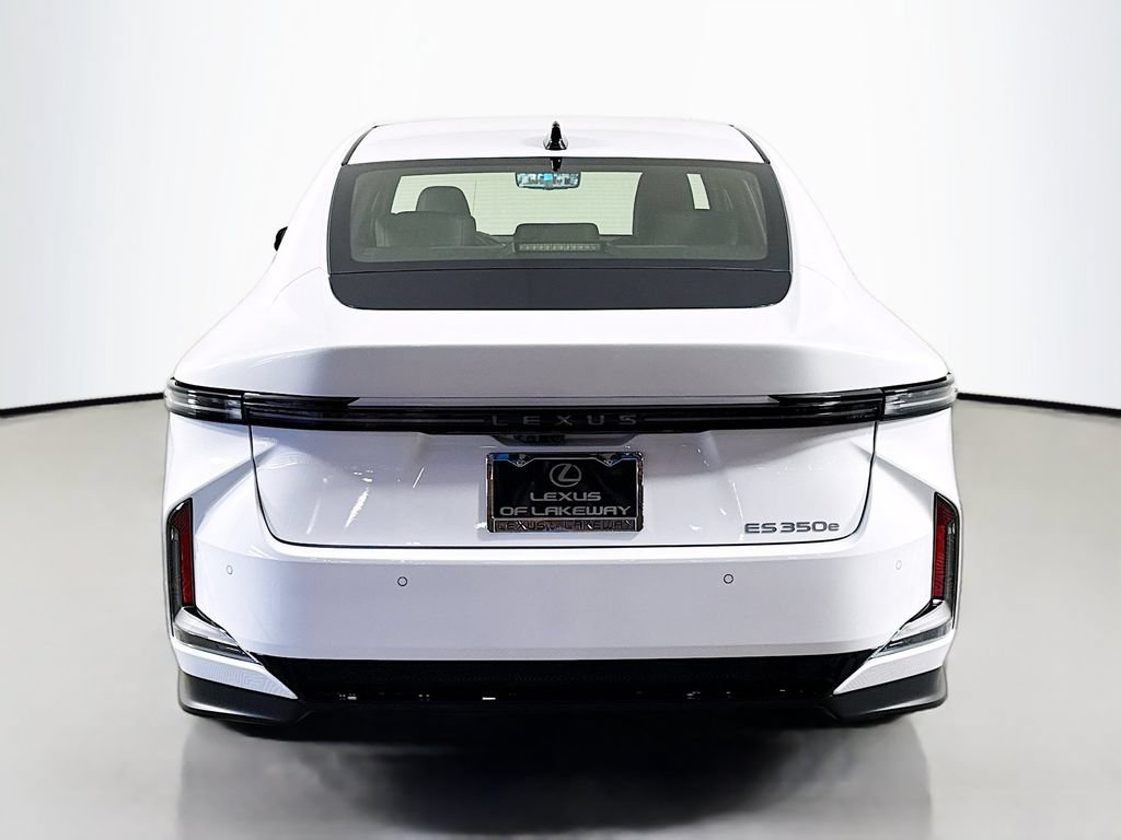 New 2026 Lexus ES 350e FWD image 6