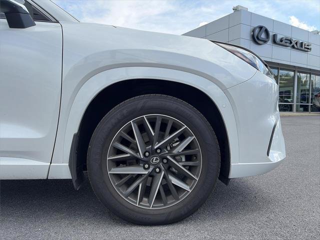 Certified 2025 Lexus TX 350 FWD w/ Technology Package image 16