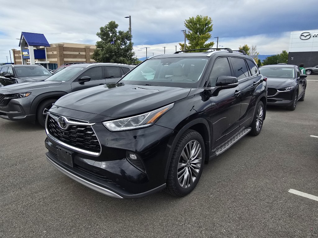 Used 2021 Toyota Highlander Platinum AWD/4WD image 12