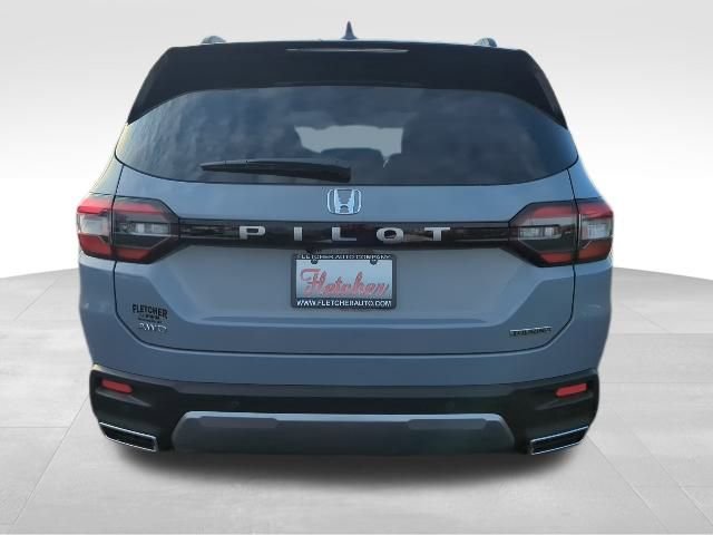 New 2026 Honda Pilot Touring image 8