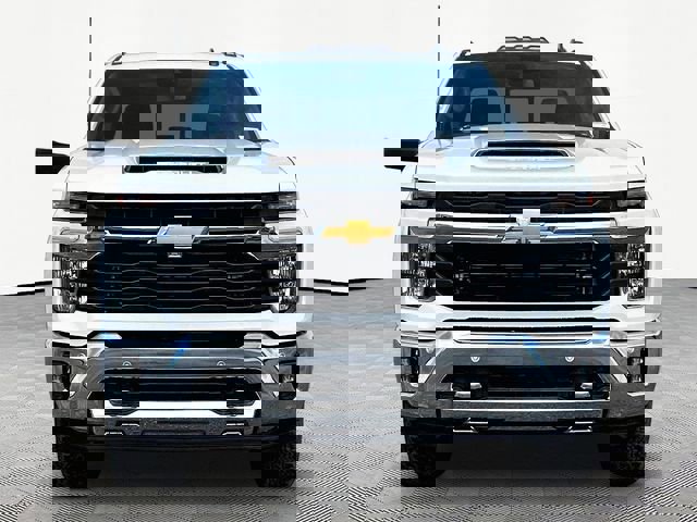 New 2026 Chevrolet Silverado 2500 LT image 2