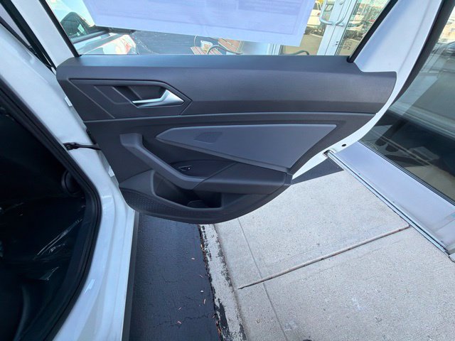New 2027 Volkswagen Jetta GLI Autobahn FWD image 11