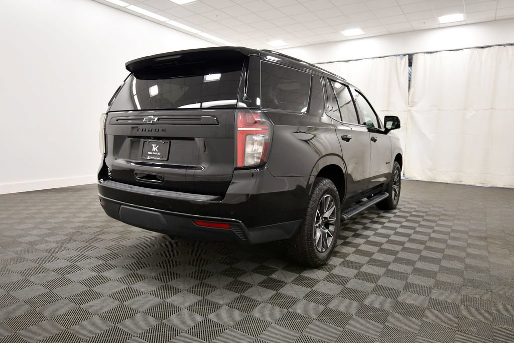 Used 2024 Chevrolet Tahoe Z71 w/ Luxury Package AWD/4WD image 8