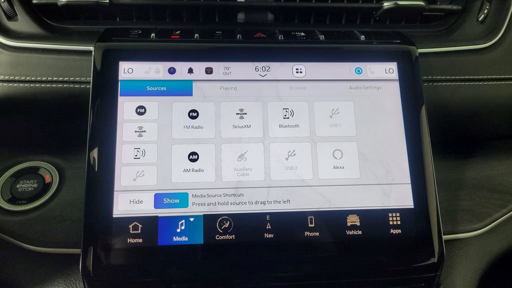 Used 2023 Jeep Grand Cherokee Limited image 23