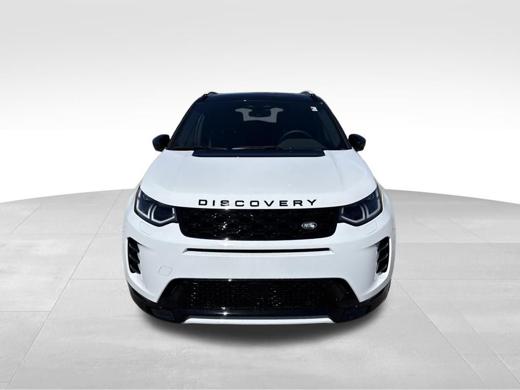 New 2026 Land Rover Discovery Sport Landmark AWD/4WD image 4