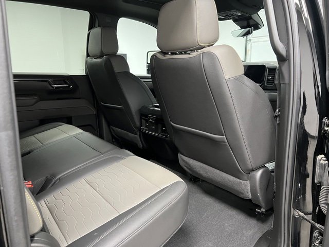 Used 2024 Chevrolet Silverado 2500 ZR2 w/ Technology Package image 55