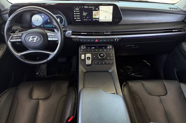 Used 2024 Hyundai Palisade Limited FWD image 16