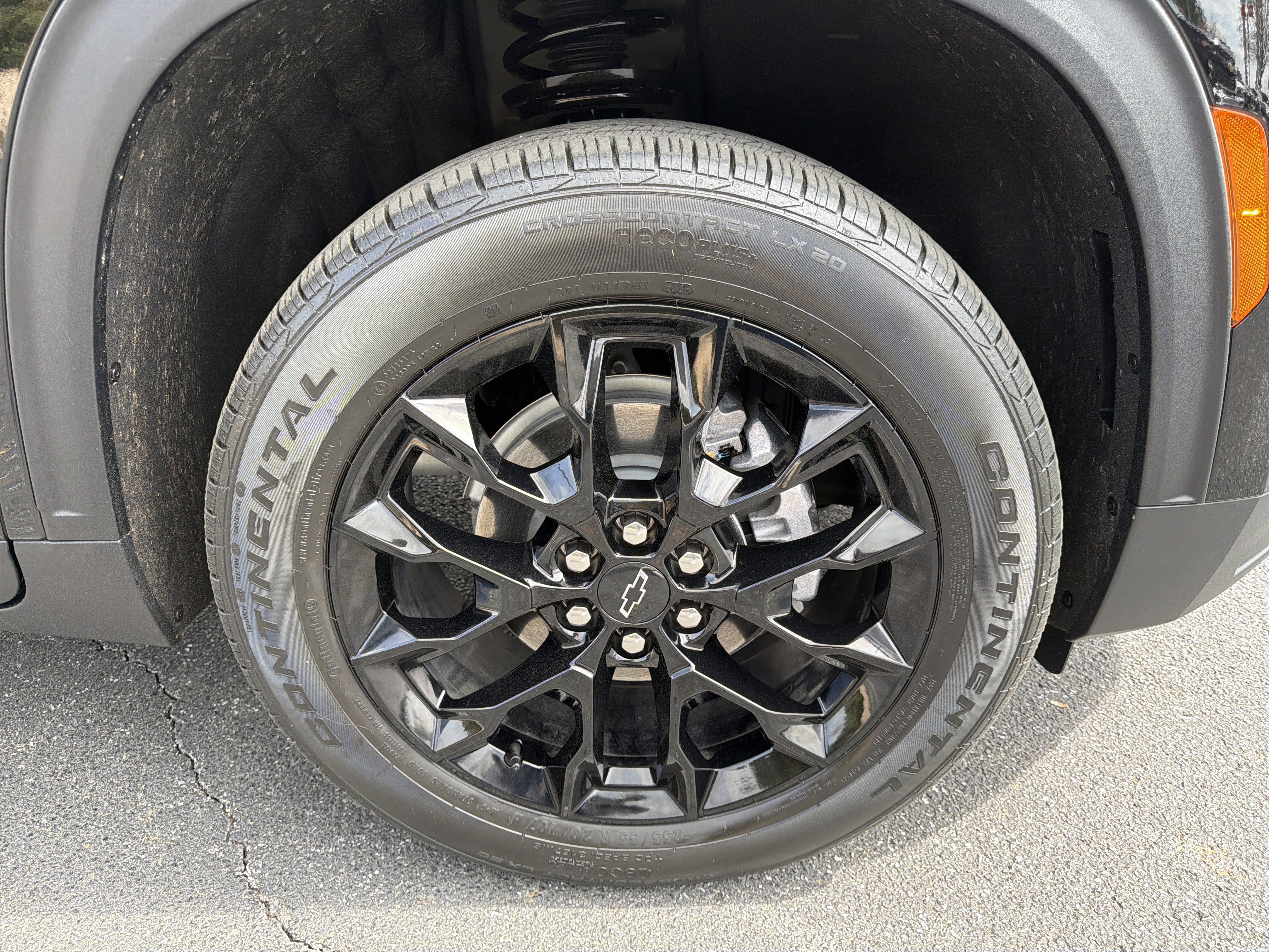 Used 2026 Chevrolet Traverse LT w/ Midnight/Sport Edition image 12