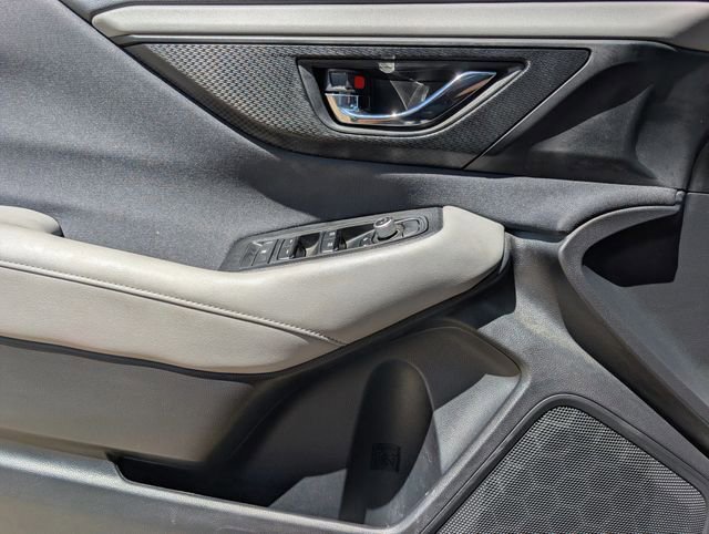 Used 2022 Subaru Outback Premium AWD/4WD image 17