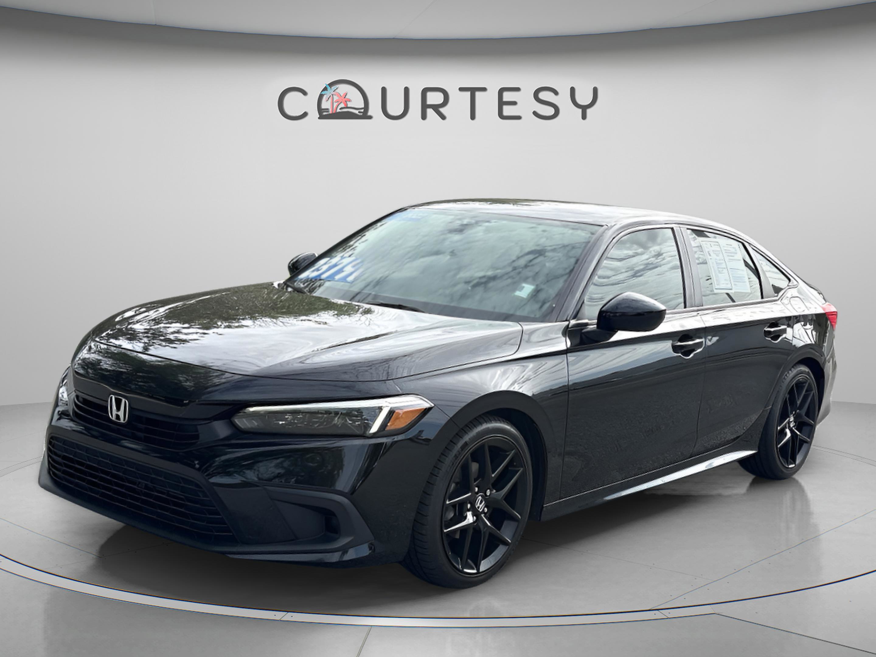 Used 2022 Honda Civic Sport image 2