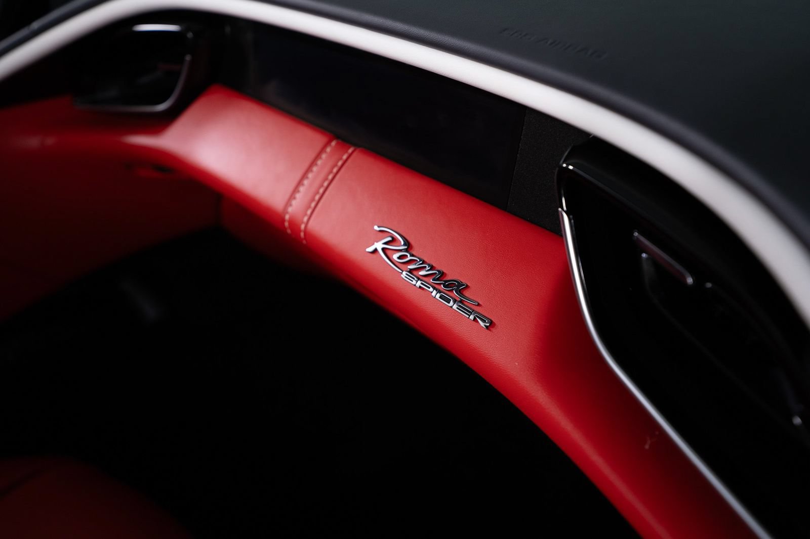 Certified 2025 Ferrari Roma Spider RWD image 24
