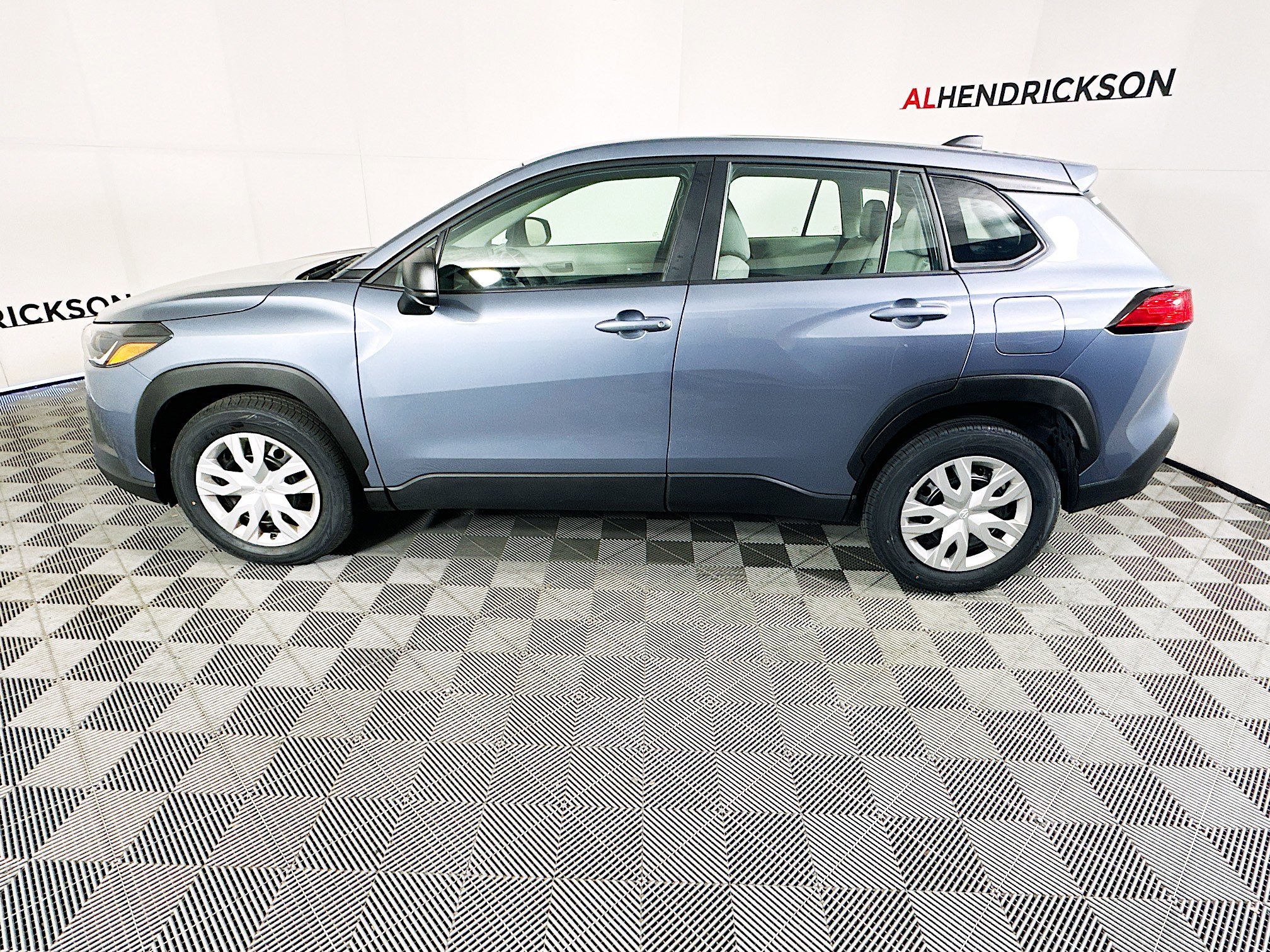 Certified 2024 Toyota Corolla Cross L image 6