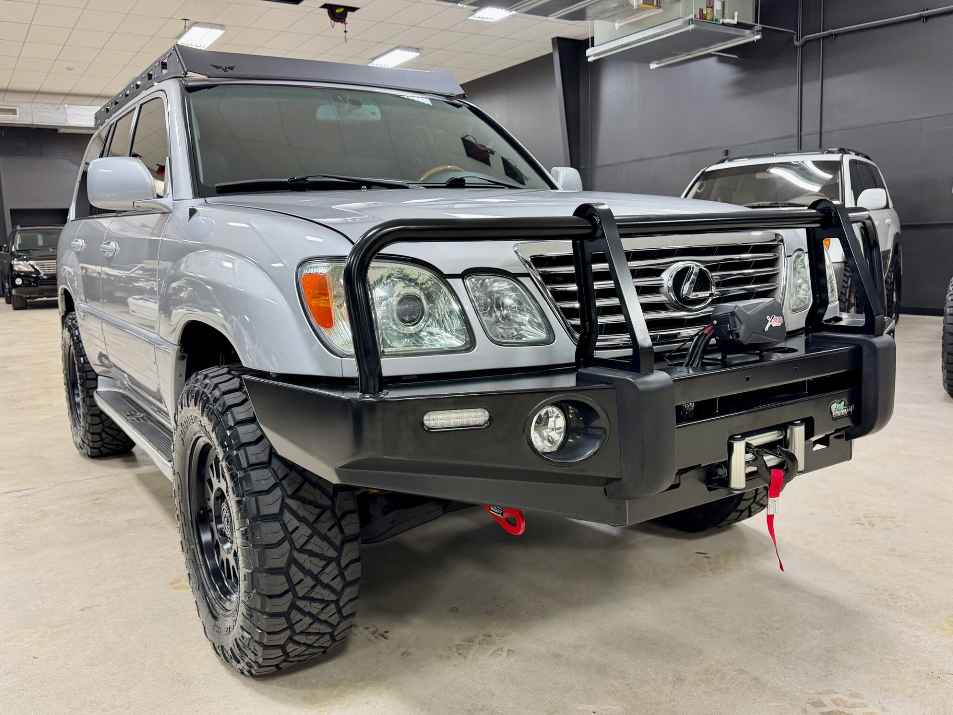 Used 2006 Lexus LX 470 image 5